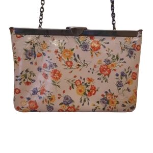 Patricia Nash Ivory Leather Meadows  Asher Clitch Purse